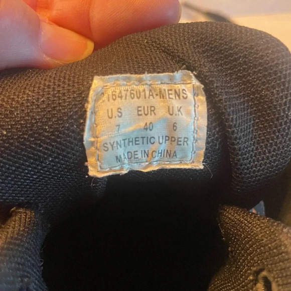 U.S. Polo Assn. men’s black hightop sneakers size 7 - Picture 2 of 6